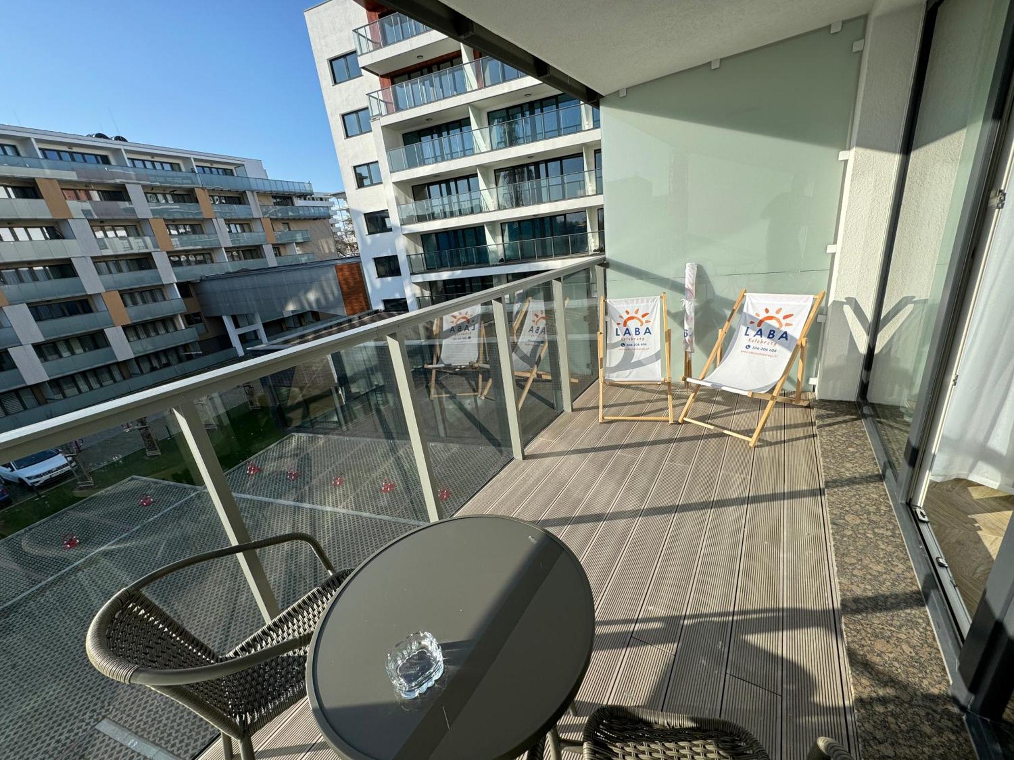 Laba Kolobrzeg Apartamenty Kasprowicza 20C Parking Basen Fitness Bawialnia W Cenie, Parkplatz Schwimmbad Fitness Spielzimmer Im Preis Exterior photo